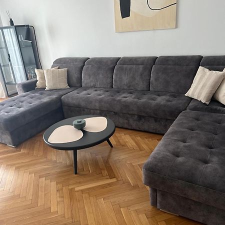 Apartment T&J Zara Esterno foto